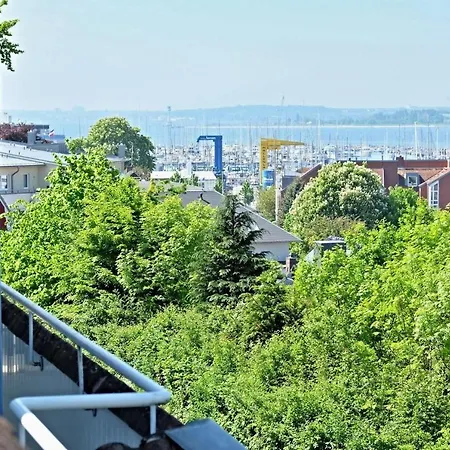 Tolle-ferienwohnung-mit-meerblick-foerdeblick-36 * Laboe